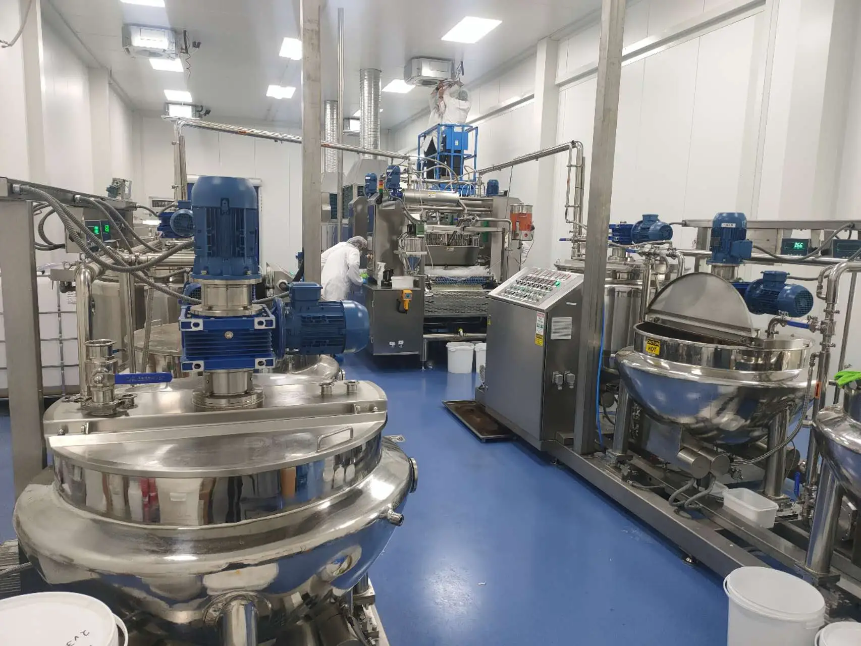 Talvenda automated GMP-certified gummy production line running at 5 million gummies per day