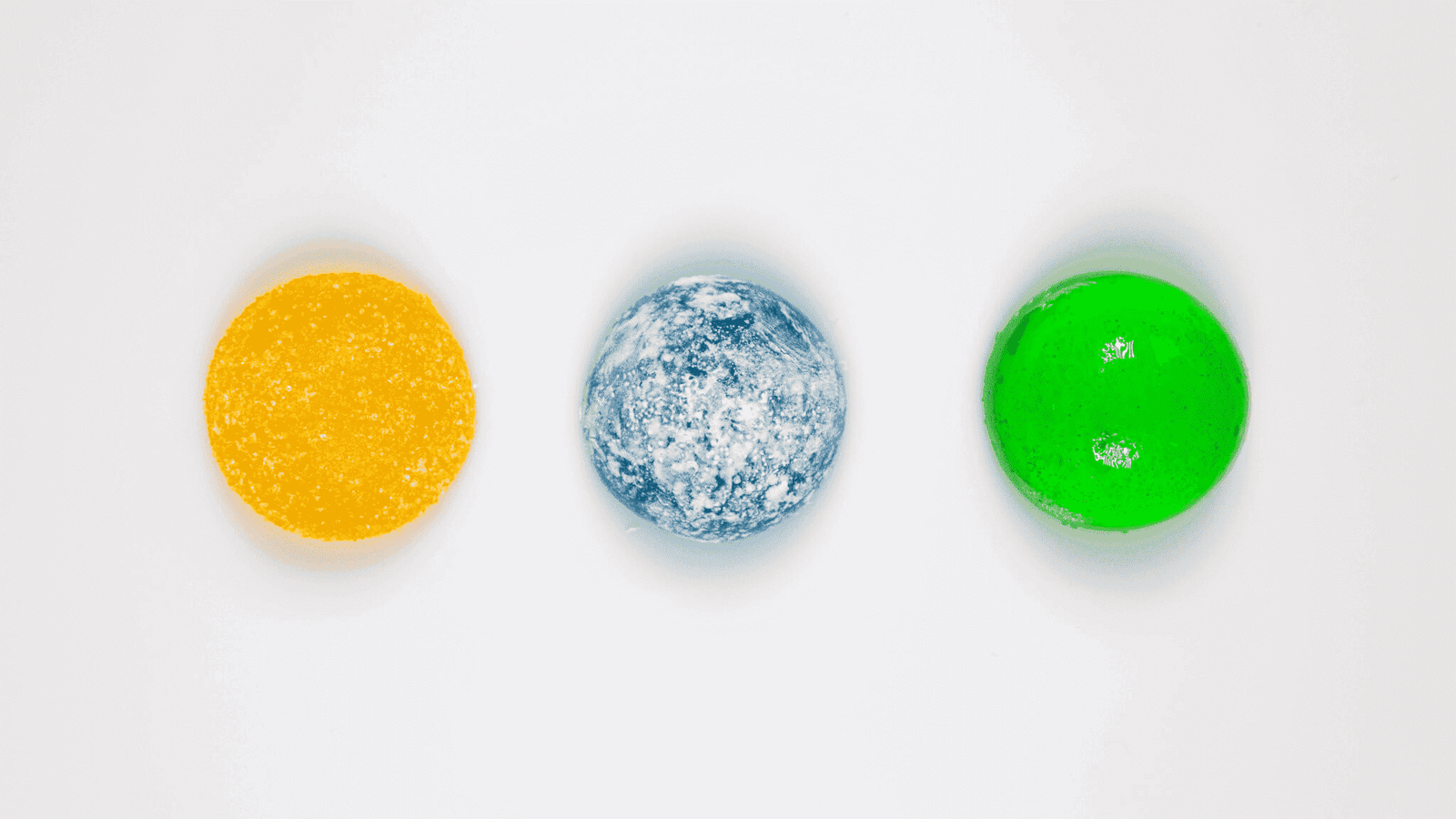 Gummy coating and surface finish options including sugar coating, carnauba wax coating, sanded gummies and coated gummy supplements